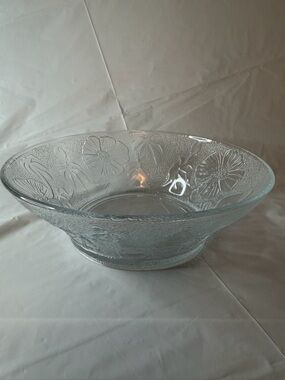 Vintage KIG Indonesia glass bowl